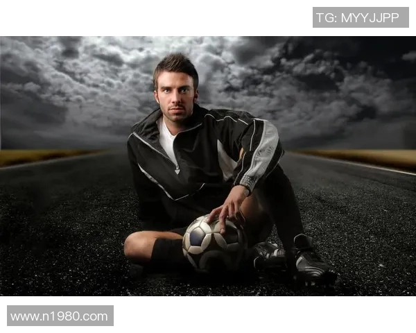 可爱足球明星壁纸精选让你的手机桌面充满活力与激情